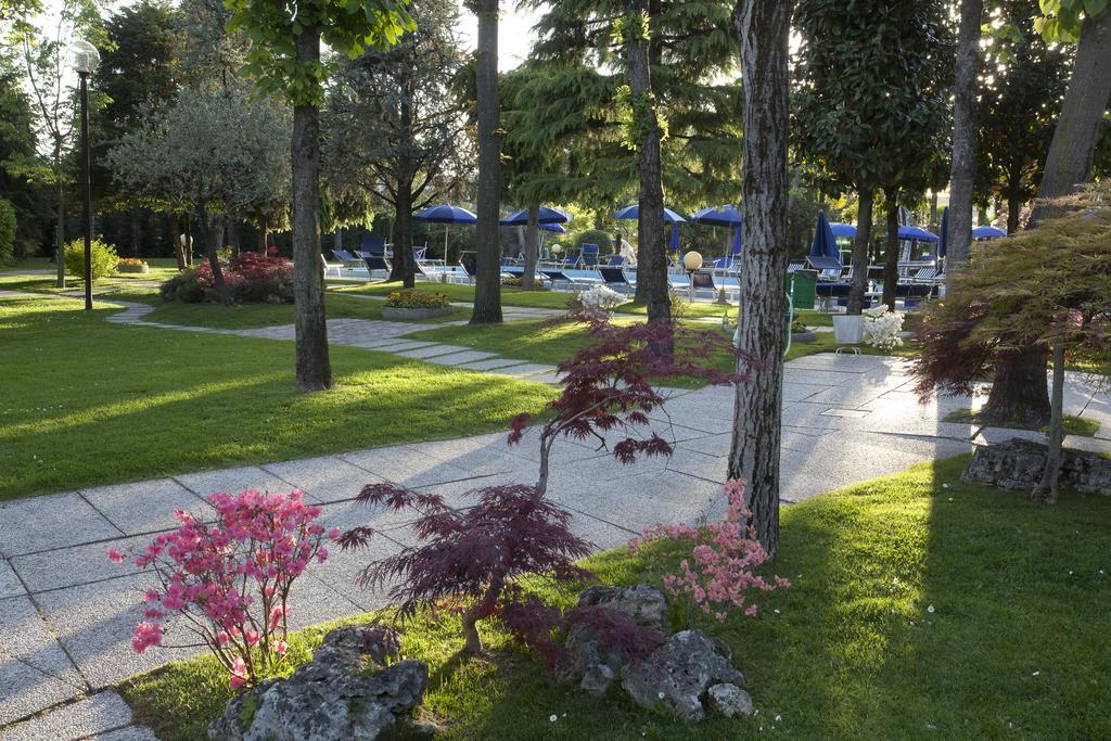 Hotel Metropole Abano Terme Exterior photo